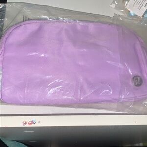 Lululemon Athletica everywhere crossbody/belt bag nwt